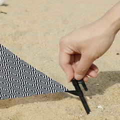 Waterproof Sand Proof Beach Blanket with Fixing Nails
