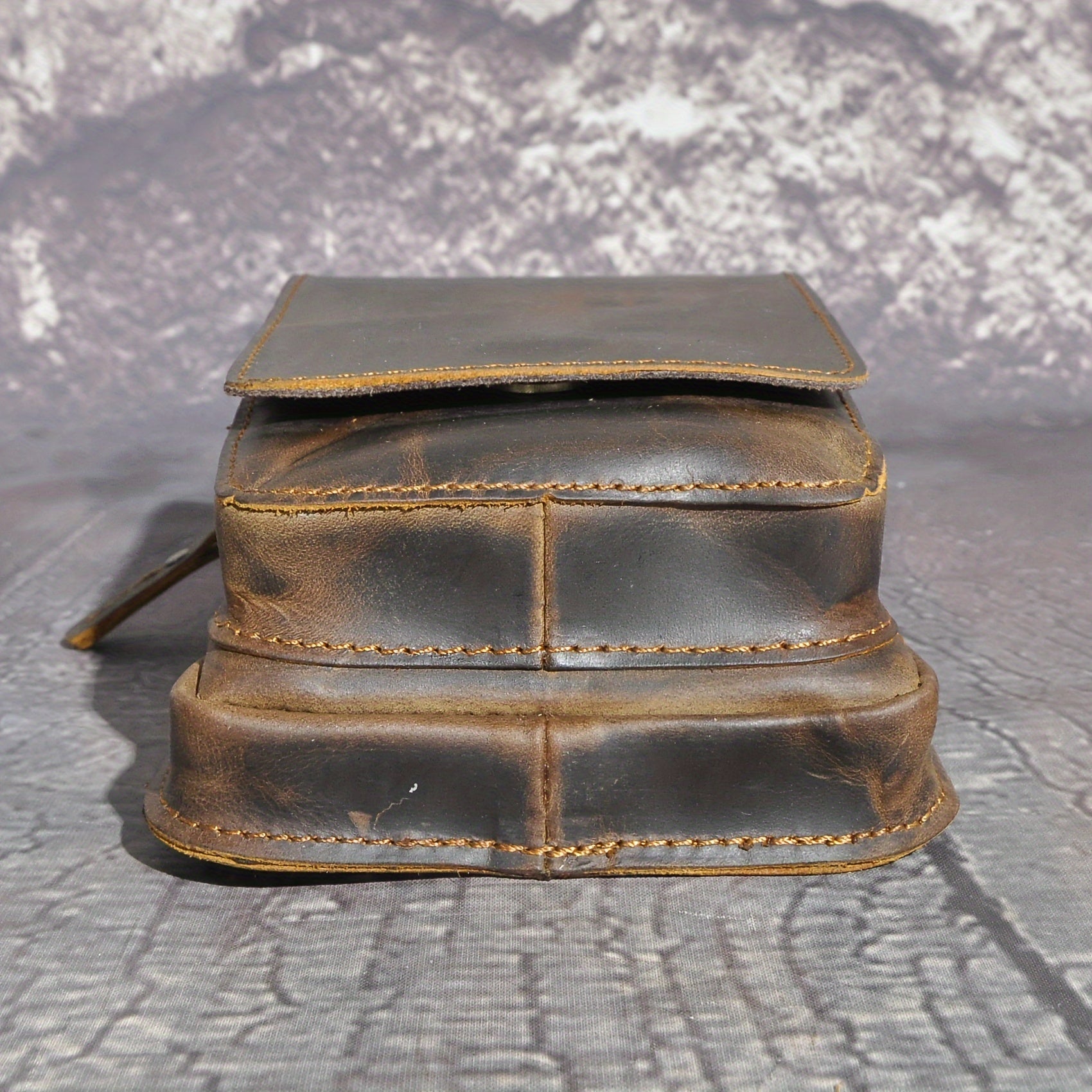 Leather Waist Belt Bag Spacious Phone Holder Stylish Durable Accessory