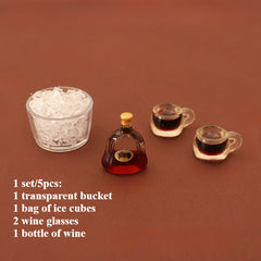 Dollhouse Bar Beer & Wine Display with Ice Blocks & Pineapple Model
