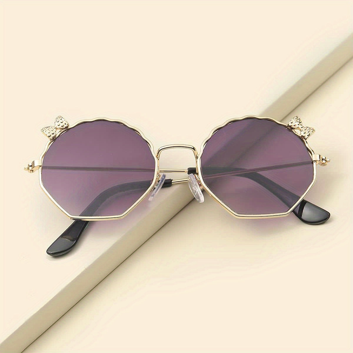 Stylish Bow Sunglasses for Sun Protection