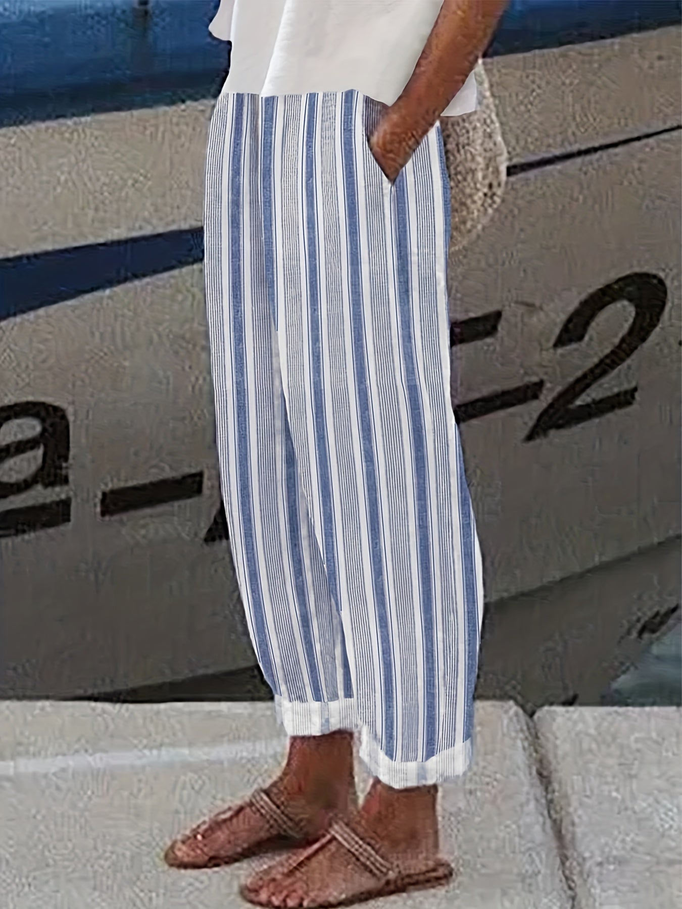 Women's Plus Stripe Print Wide Leg Pants With Pockets