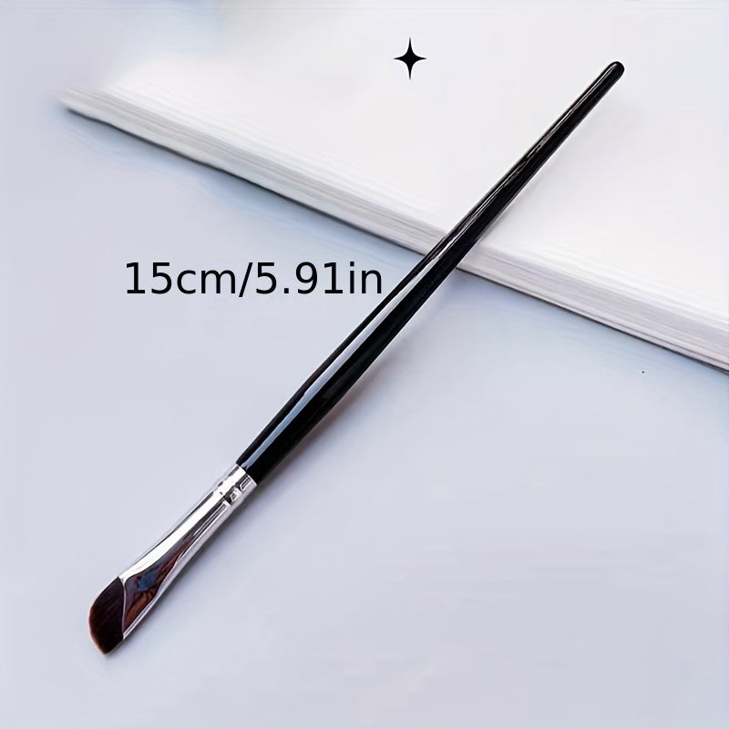 Sickle Eyeliner Brush Bevel Flat Head Fine Blade Makeup Brush