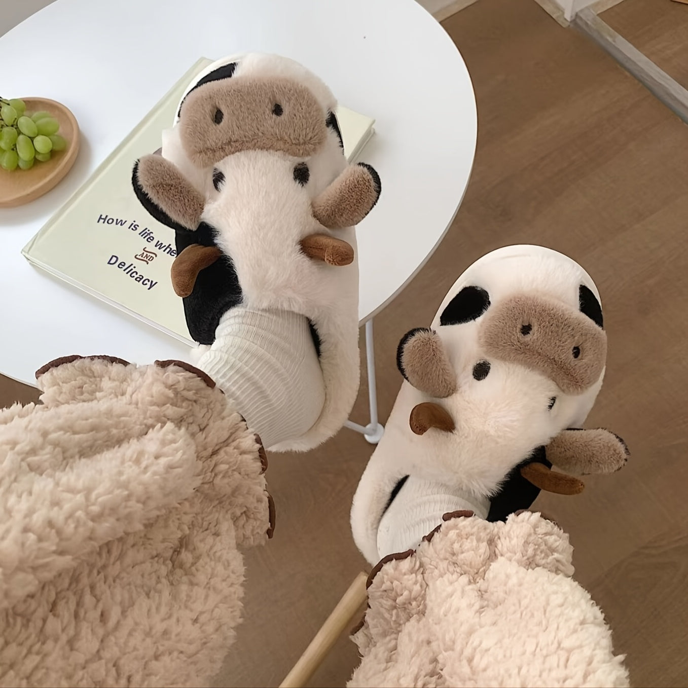 Women's Cartoon Cow House Slippers Warm Plush Lined Home Slippers
