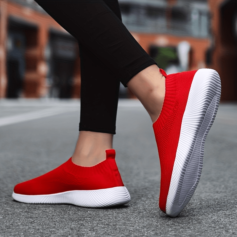 Women's Mesh Slip On Walking Shoes Breathable Anti-slip Outdoor Flat Shoes