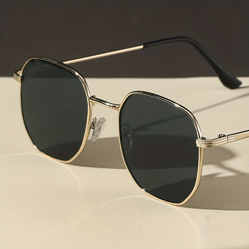 Square Metal Sunglasses UV400 for Women Men Retro Outdoor Glasses