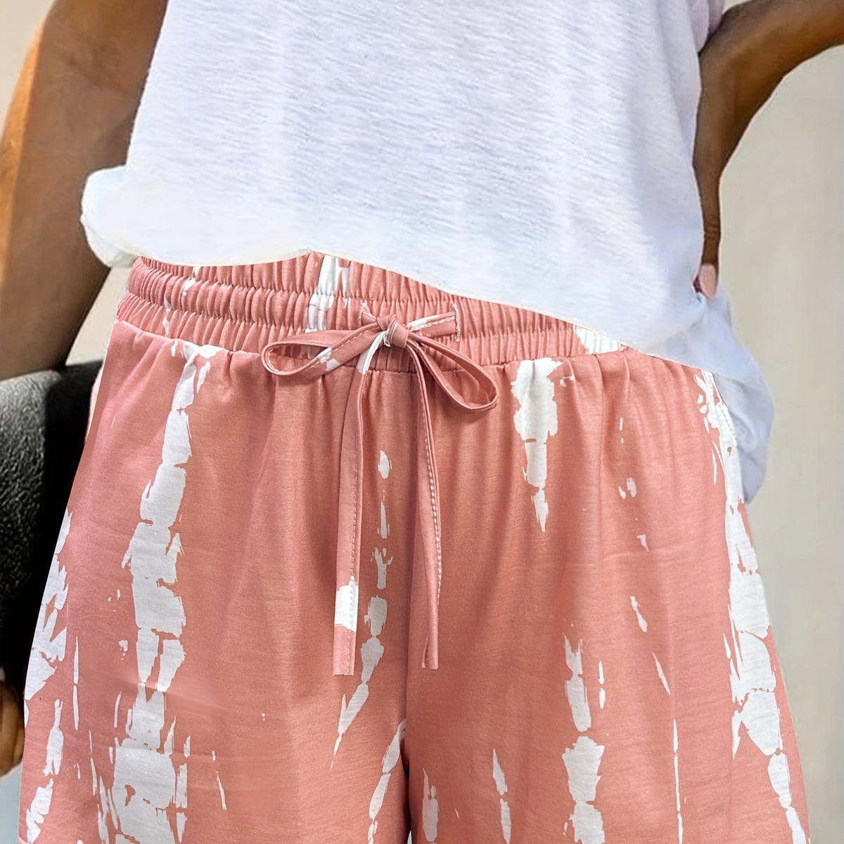 Random Print Drawstring Shorts for Women