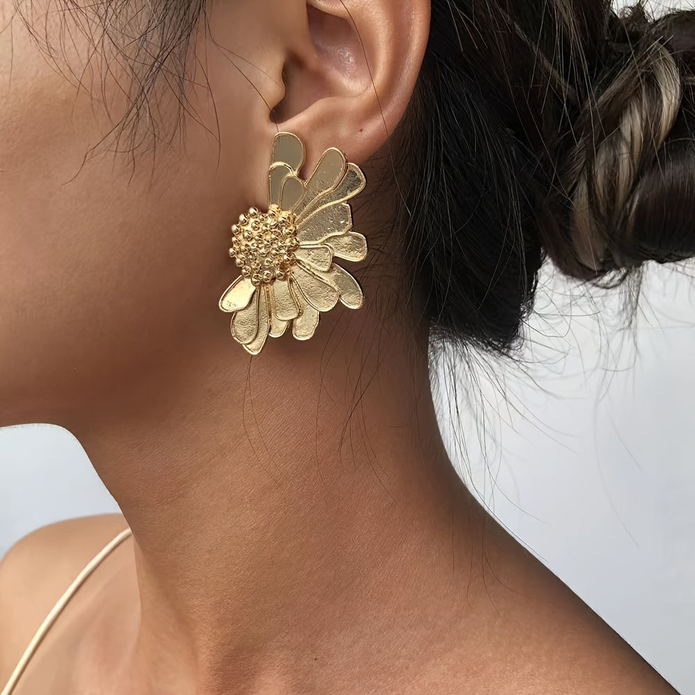 2pcs Alloy Flower Stud Earrings Vintage Style