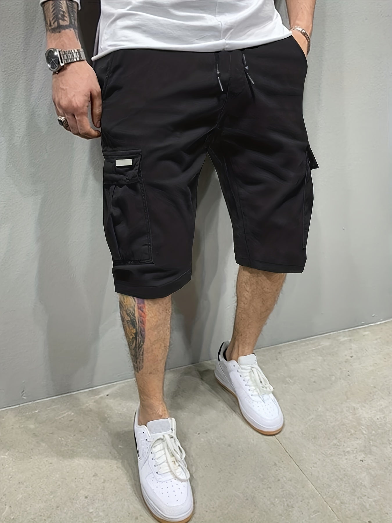 Men Drawstring Cargo Shorts with Flap Pockets