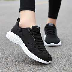 Women's Breathable Running Shoes Low Cut Comfortable Sneakers