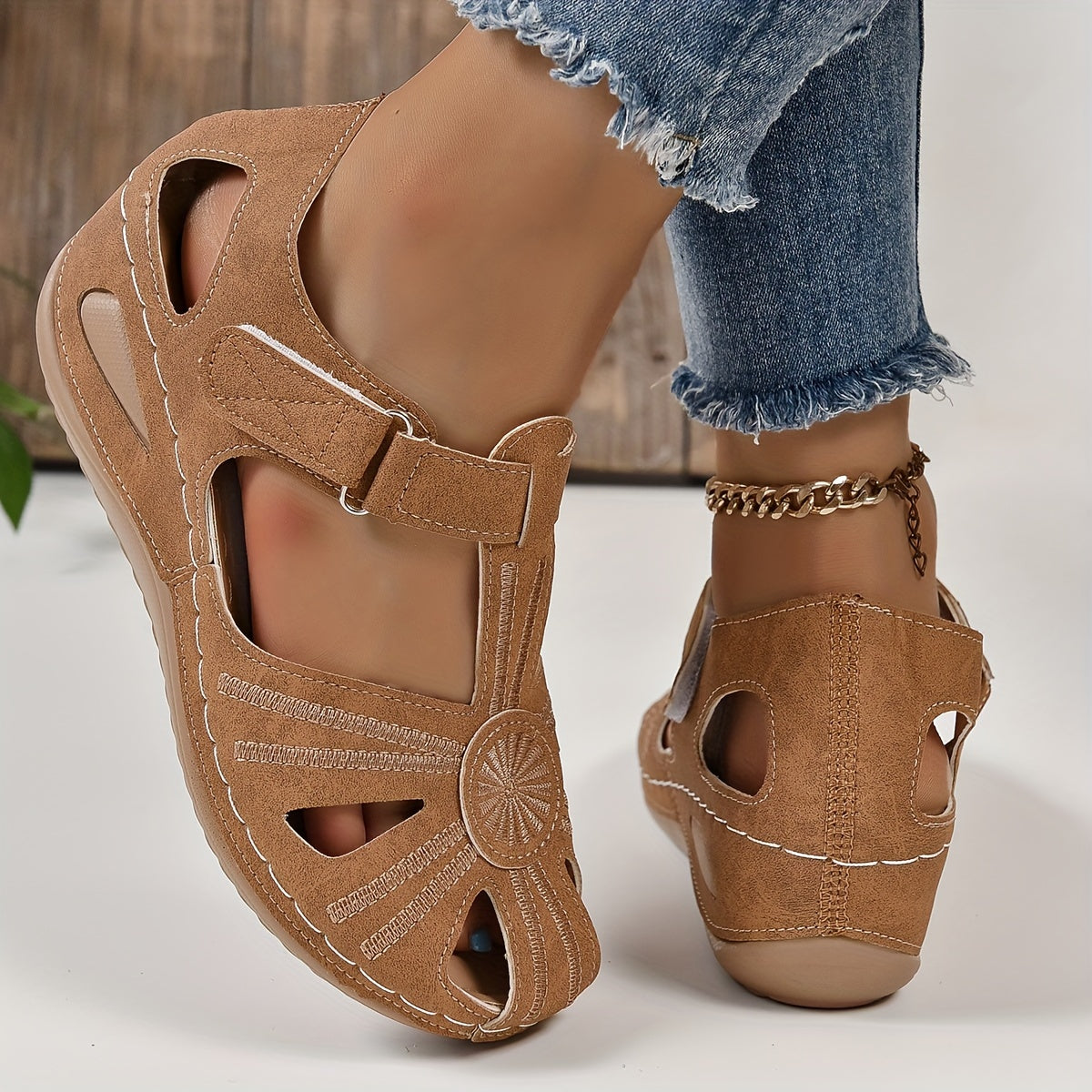 Women's Hollow Out Wedge Sandals - Hook & Loop Fastener