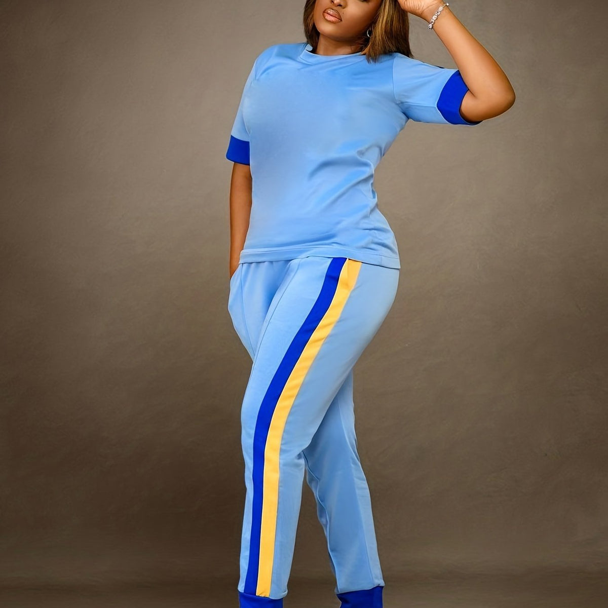 Casual Two piece Set Crew Neck Short Sleeve Tops & Pockets Pants Outfits