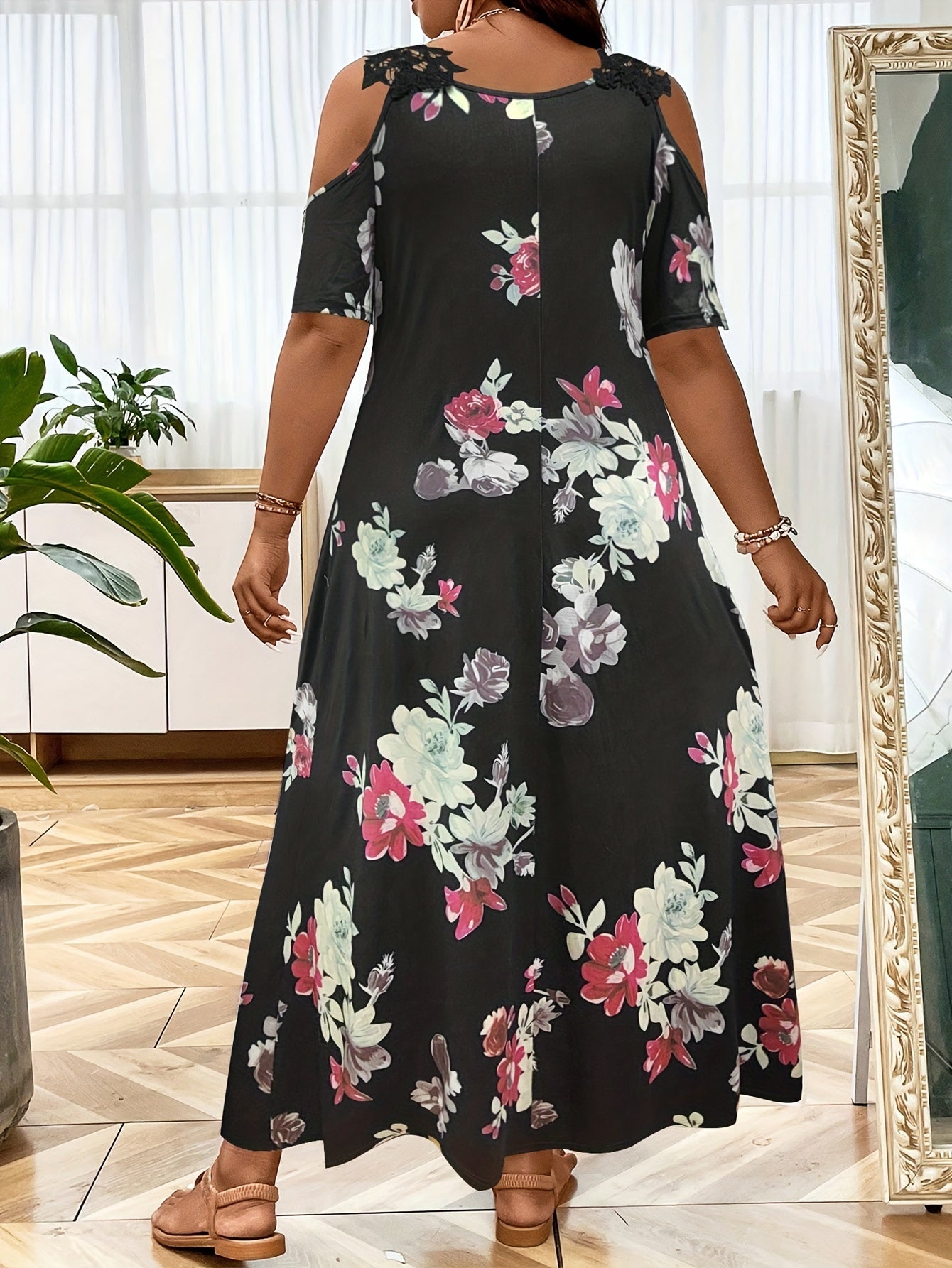  Floral Print Lace Cold Shoulder Maxi Dress