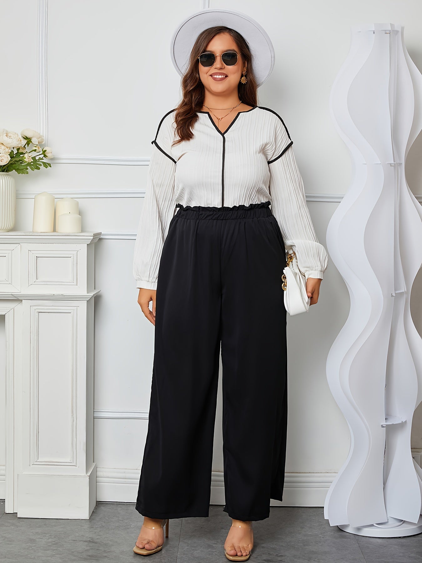  High Rise Wide Leg Trousers With Pockets