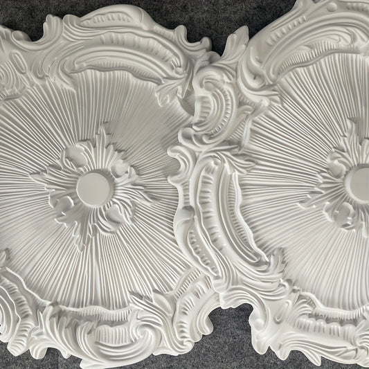 Modern Carved Round Gypsum Ceiling Lamp Holder