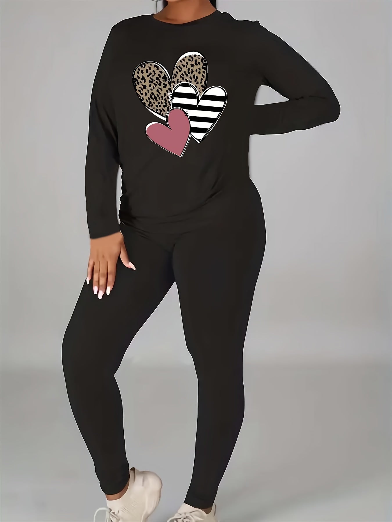 Women's Plus Heart Print Long Sleeve Round Neck Top & Leggings 2 Piece Set