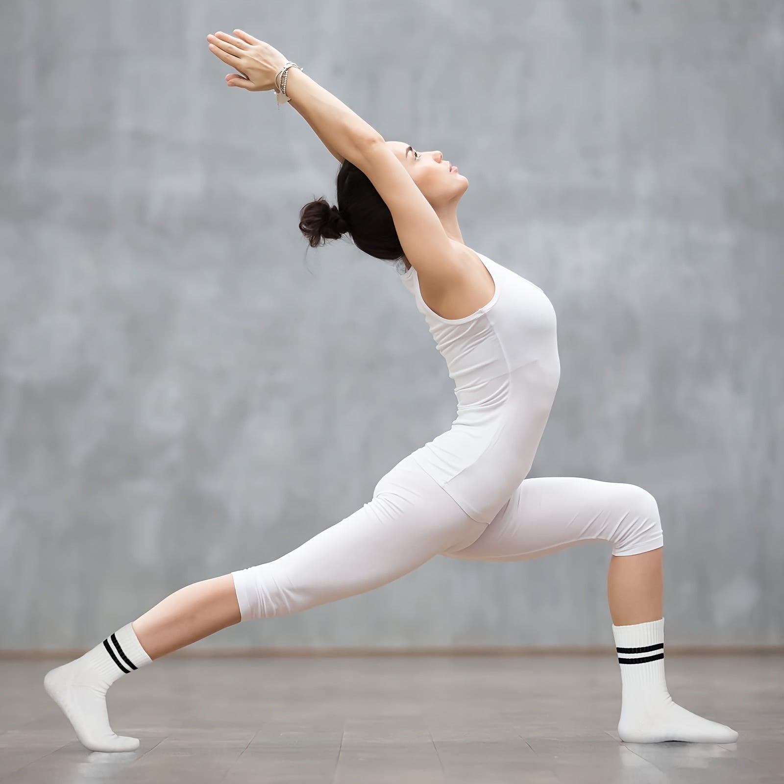 Striped Pilates Socks Non-slip Yoga Socks With Grips