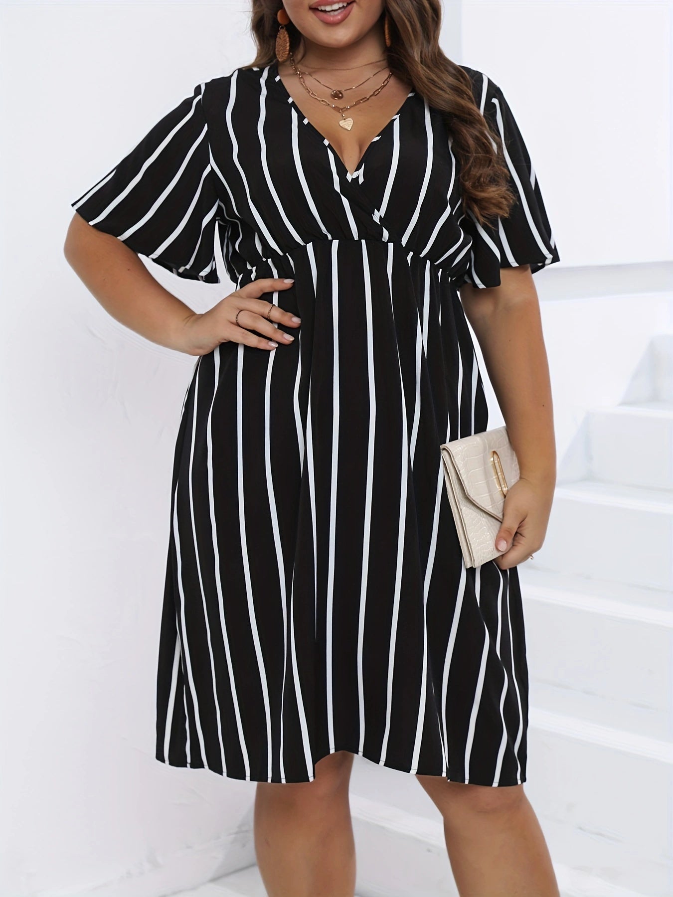 Pin Stripe Print Cap Sleeve Midi Dress