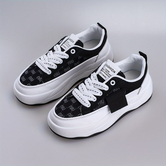 Women's Breathable Mesh Platform Sneakers Casual Lace Up Outdoor Shoes