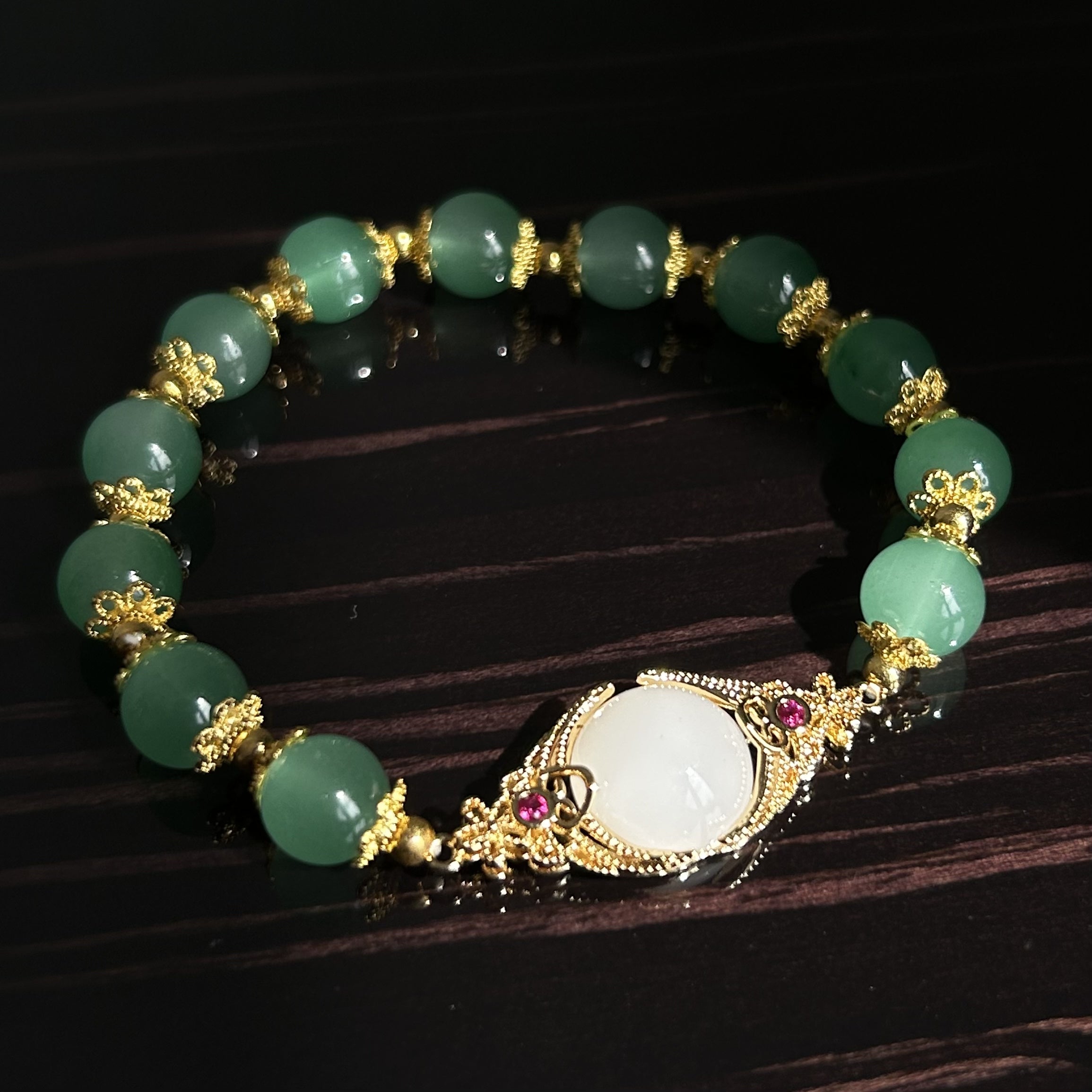 Stretchy Green Beaded Eye Of Providence Bracelet - Great Gift Idea
