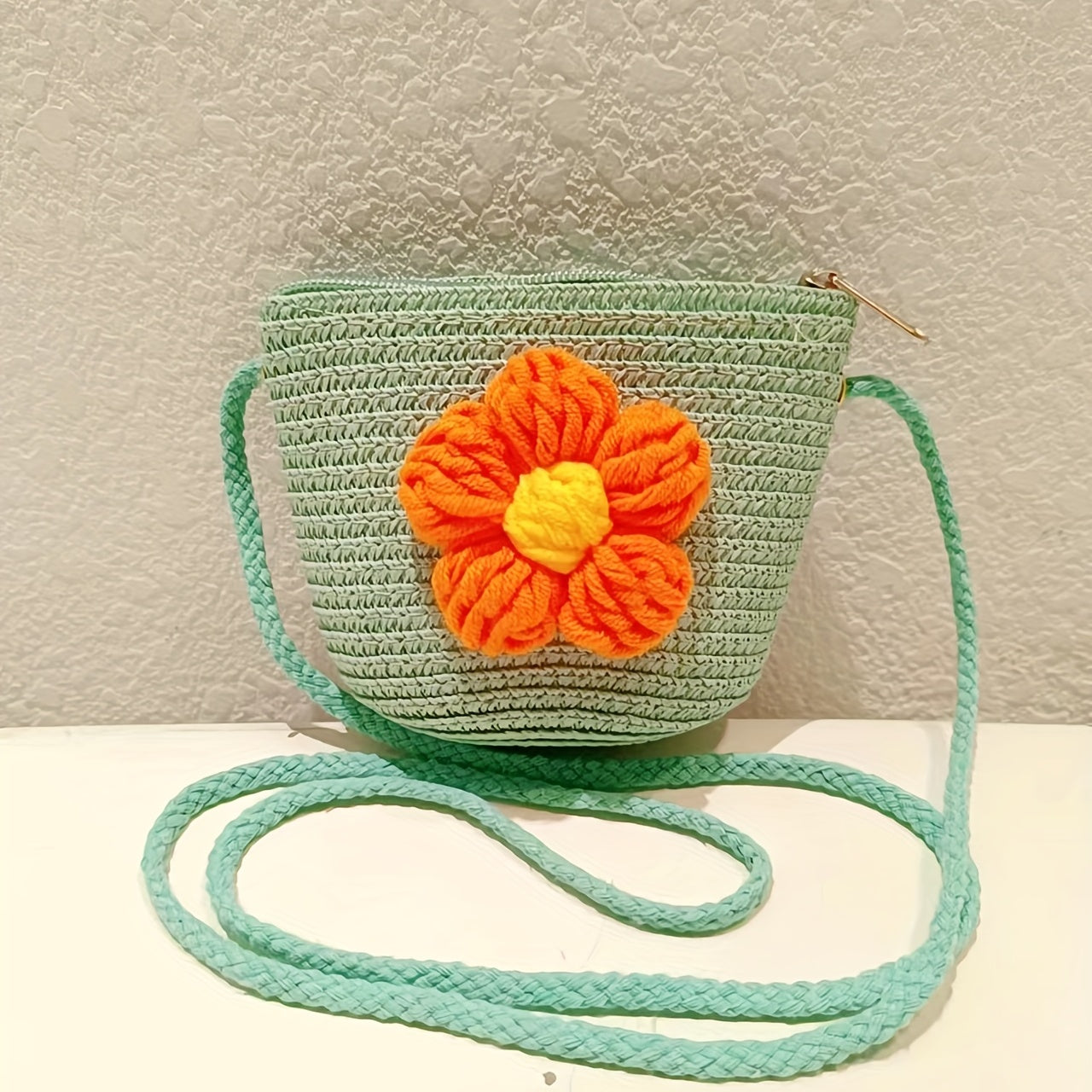 Straw Crossbody Bag With Zipper Woven Shoulder Bag For Beach