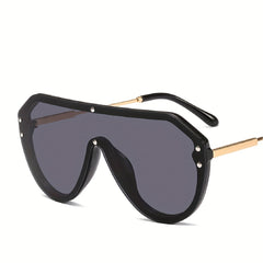 Y2K Aviator Sunglasses Punk Rivet UV400 Sun Shades for Beach Party Club