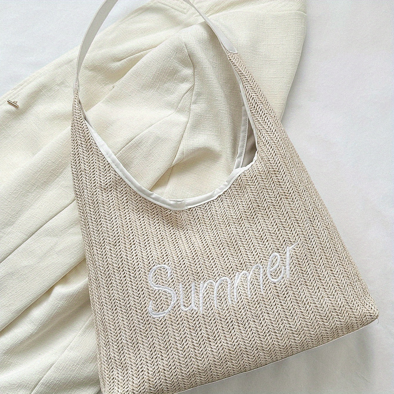 Minimalist Embroidered Shoulder Straw Bag Lightweight Storage Bag
