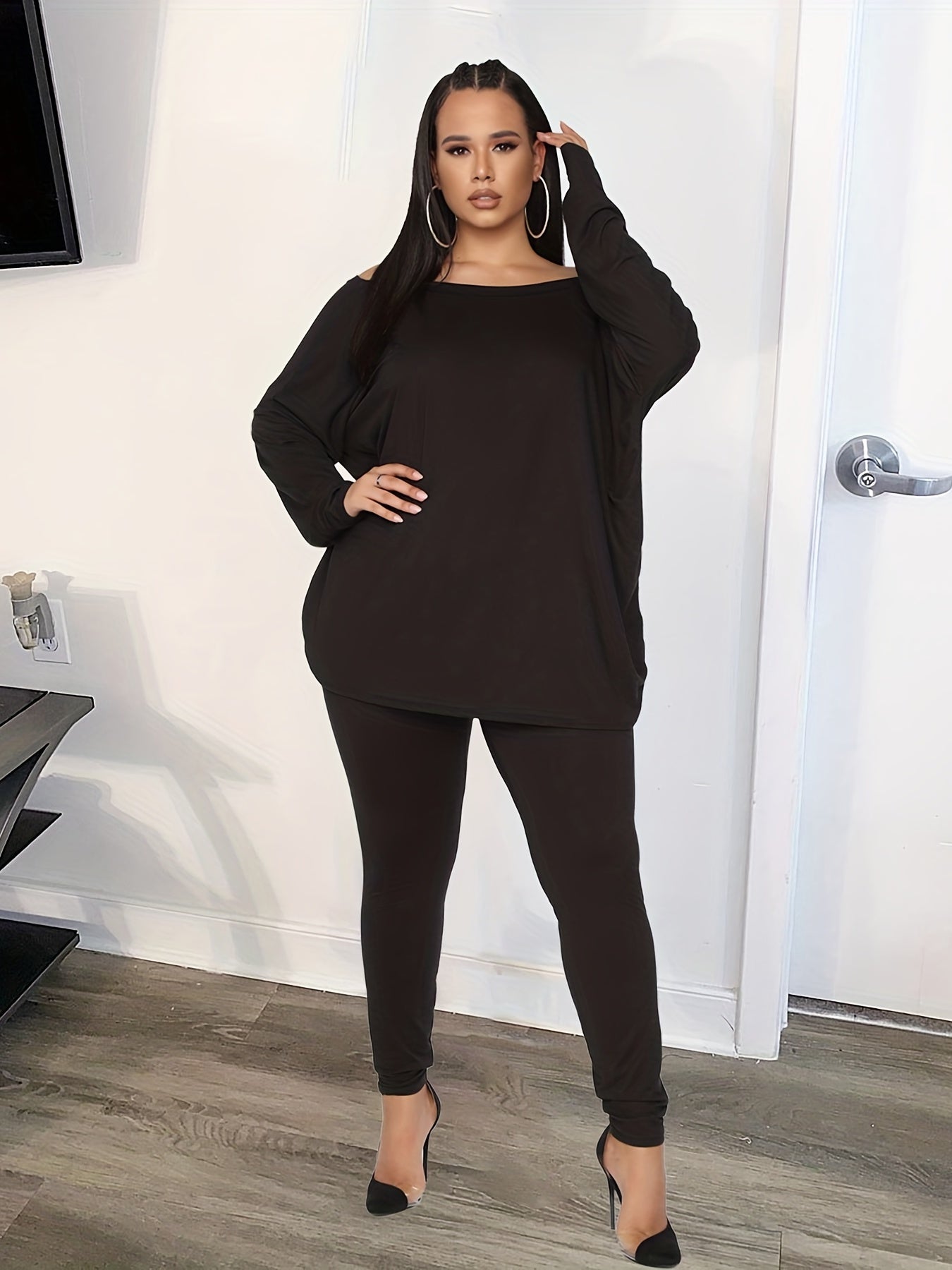 Plus Size Sexy Outfits Set V Neck Twist Back Top & Leggings Two Piece Set