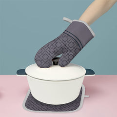 2 Colorful Printed Cotton Oven Mitts, Heat Resistant & Non Slip Grip