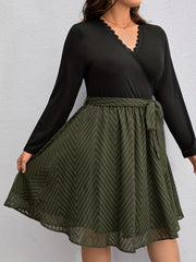  Casual Dress Women's Long Sleeve Surplice Neck Dress