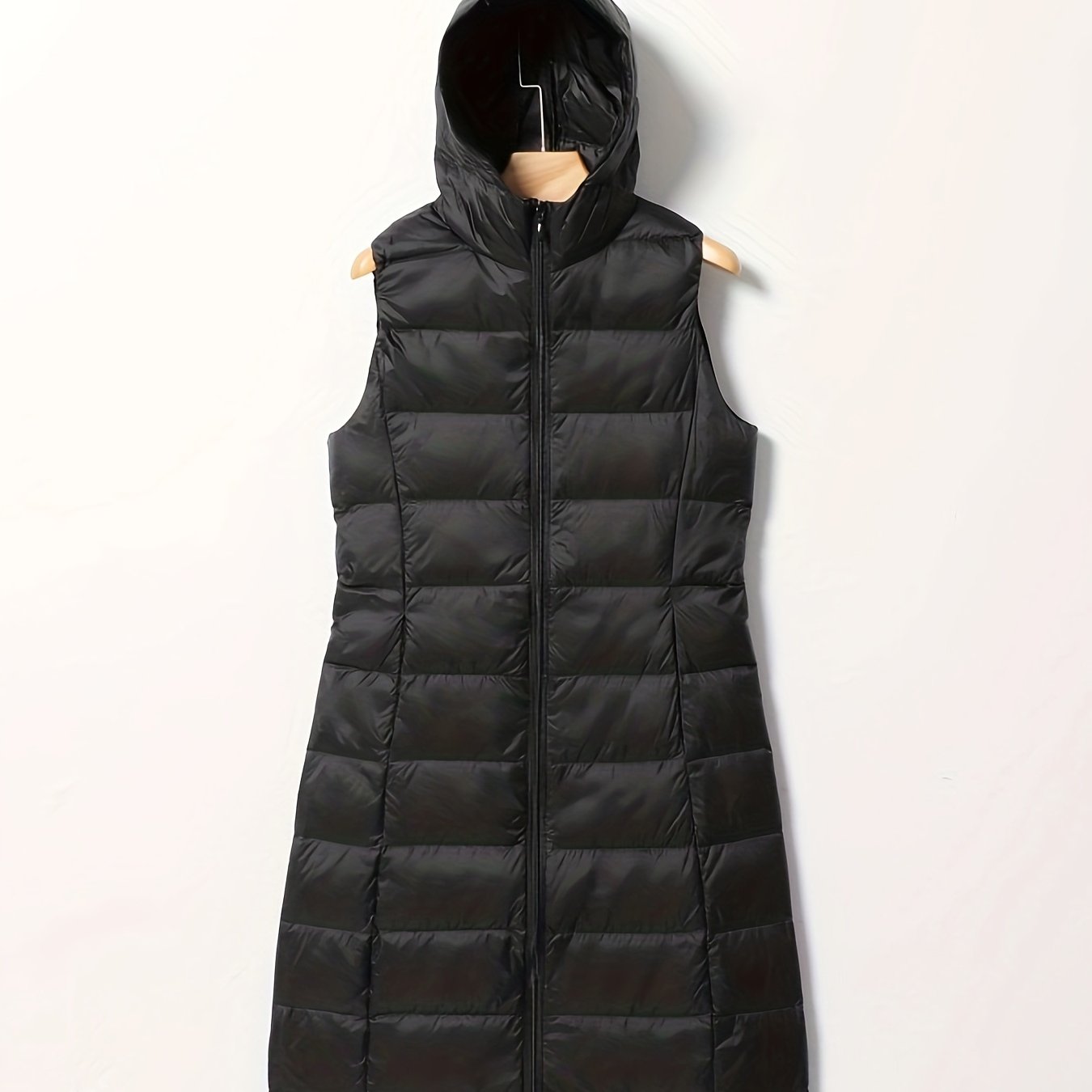 Slim Fit Sleeveless Puffer Jacket Hooded