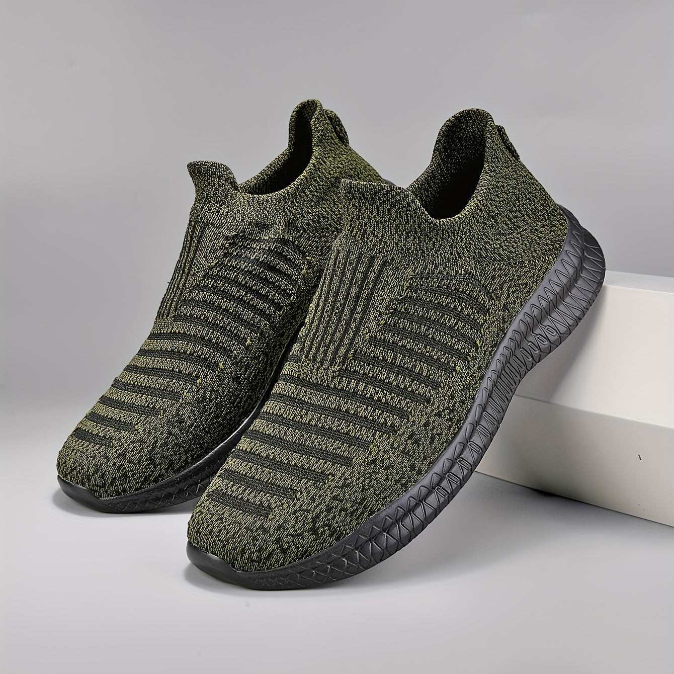 Men's Knitted Slip On Casual Shoes Breathable Lightweight Sock Shoes