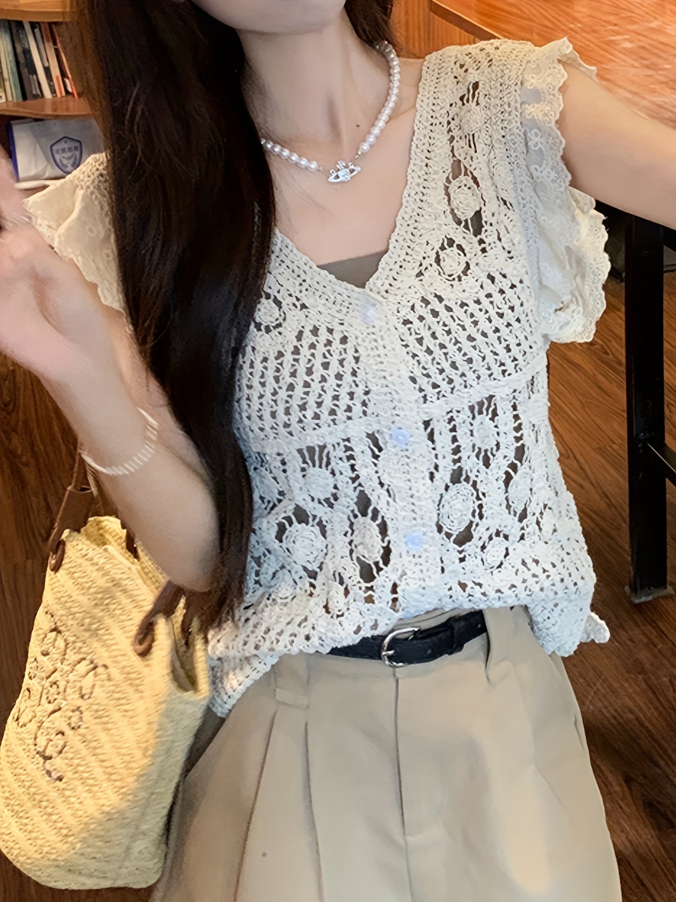 Scallop Trim Knitted Tank Top V Neck Sleeveless Crochet Top