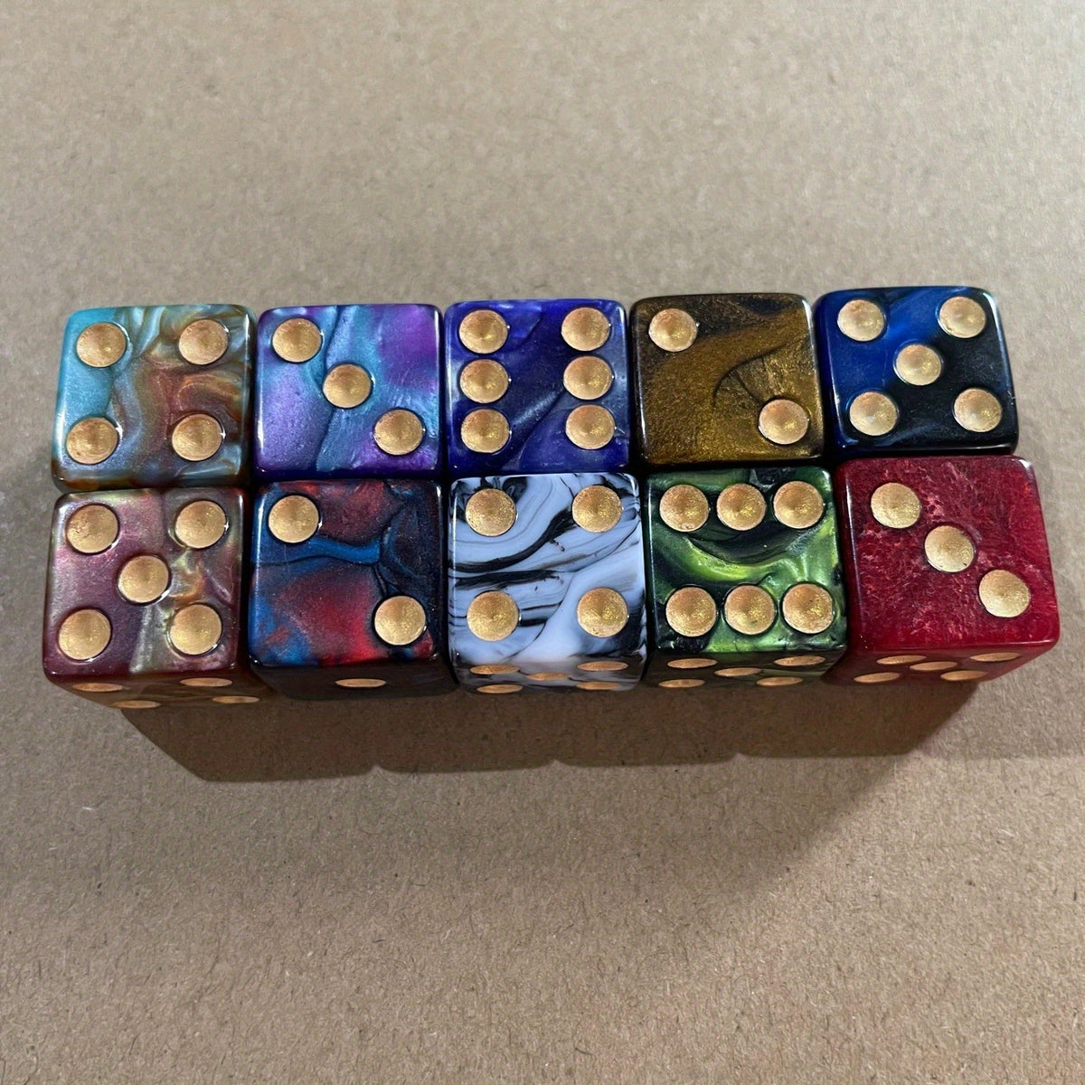 16MM 6-Sided Dice Set 10 Colors Acrylic With Velvet Bag
