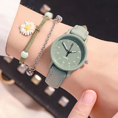 Kids Quartz Watch Colorful Pointer Round Wrist Watch