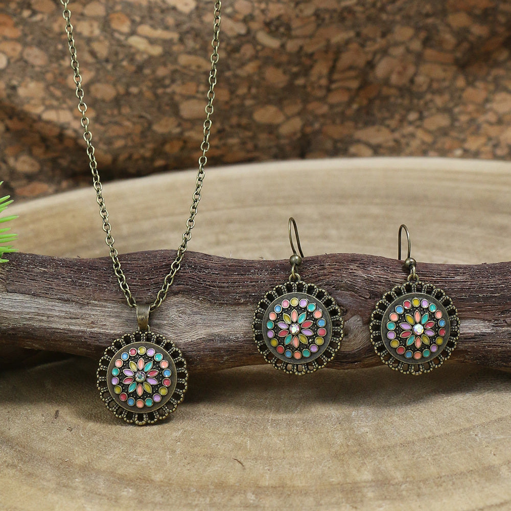 Vintage Antique Bronze Floral Beaded Earrings Necklace Set