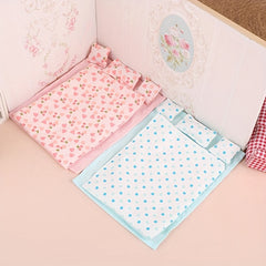 Mini Doll House Model Bedroom Scene Decorative Accessories Bedding Set