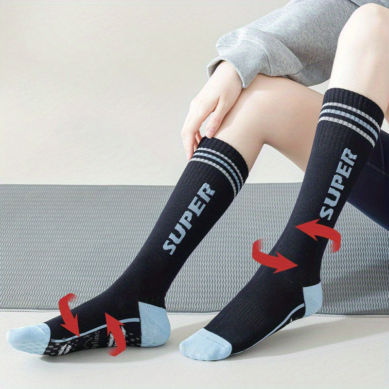 Women's Letter Print Sports Calf Socks - Knee High Stockings