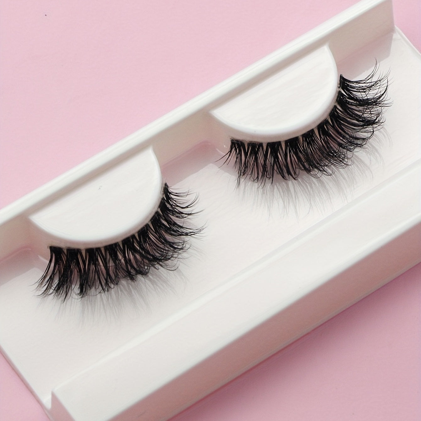 5D Fluffy False Eyelashes Clear Band Wispy Lashes 1 Pack Faux Mink Lashes DV32