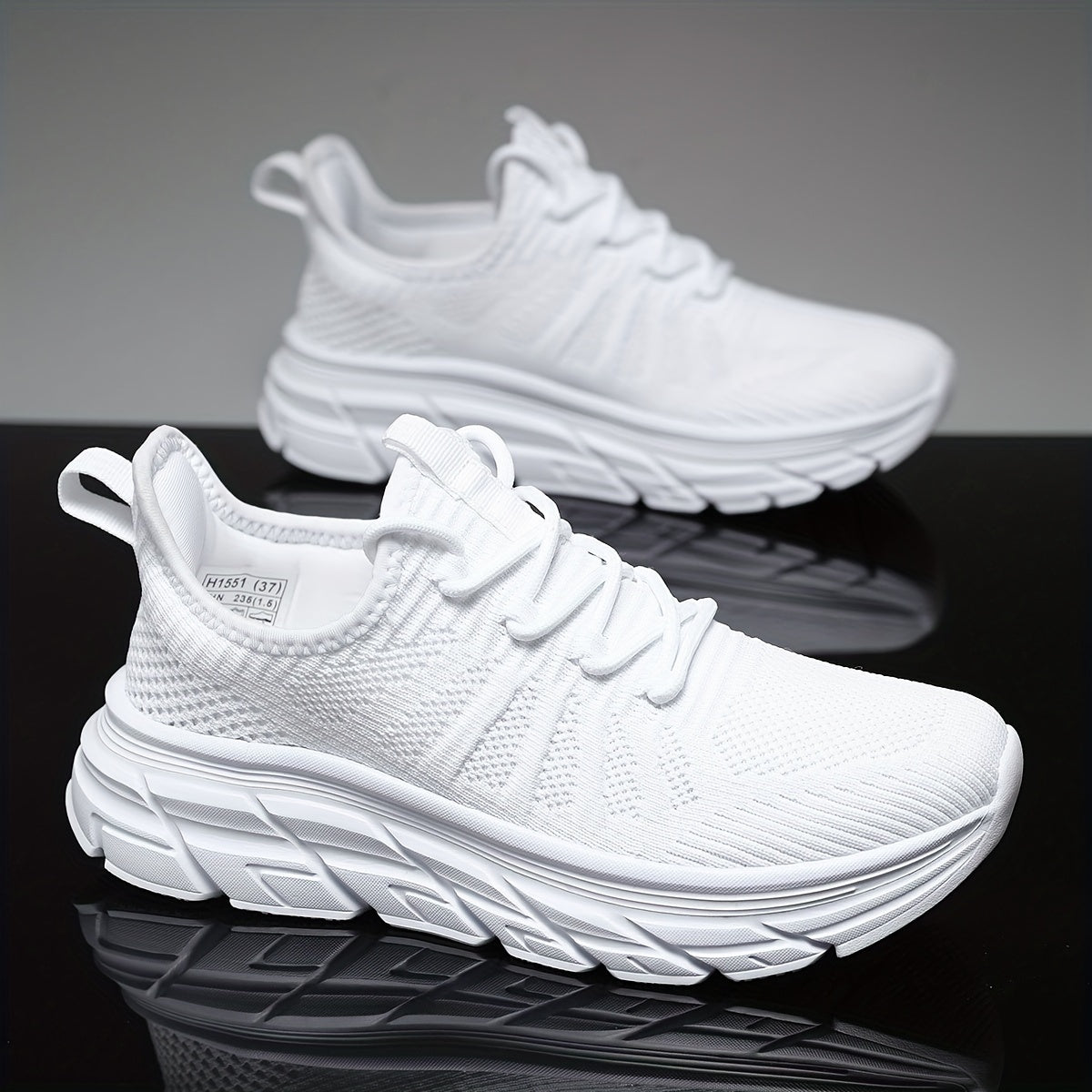 Breathable Low Top Sneakers Women's Running Shoes