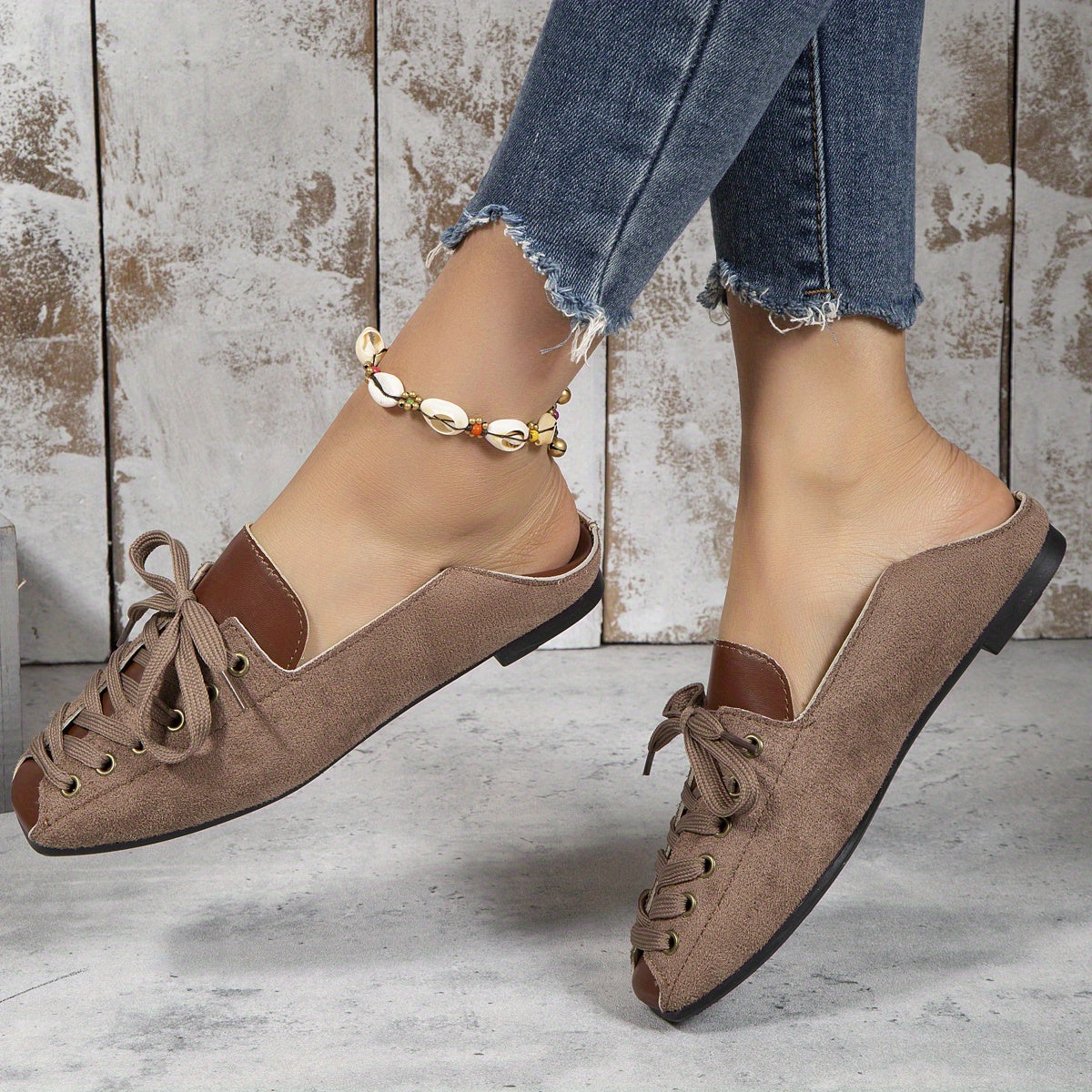 Women's Lightweight Lace Up Closed Toe Flat Shoes