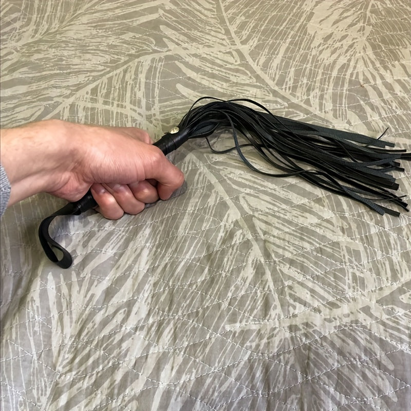 Durable Leather Horsewhip for Racing and Equestrian Sports