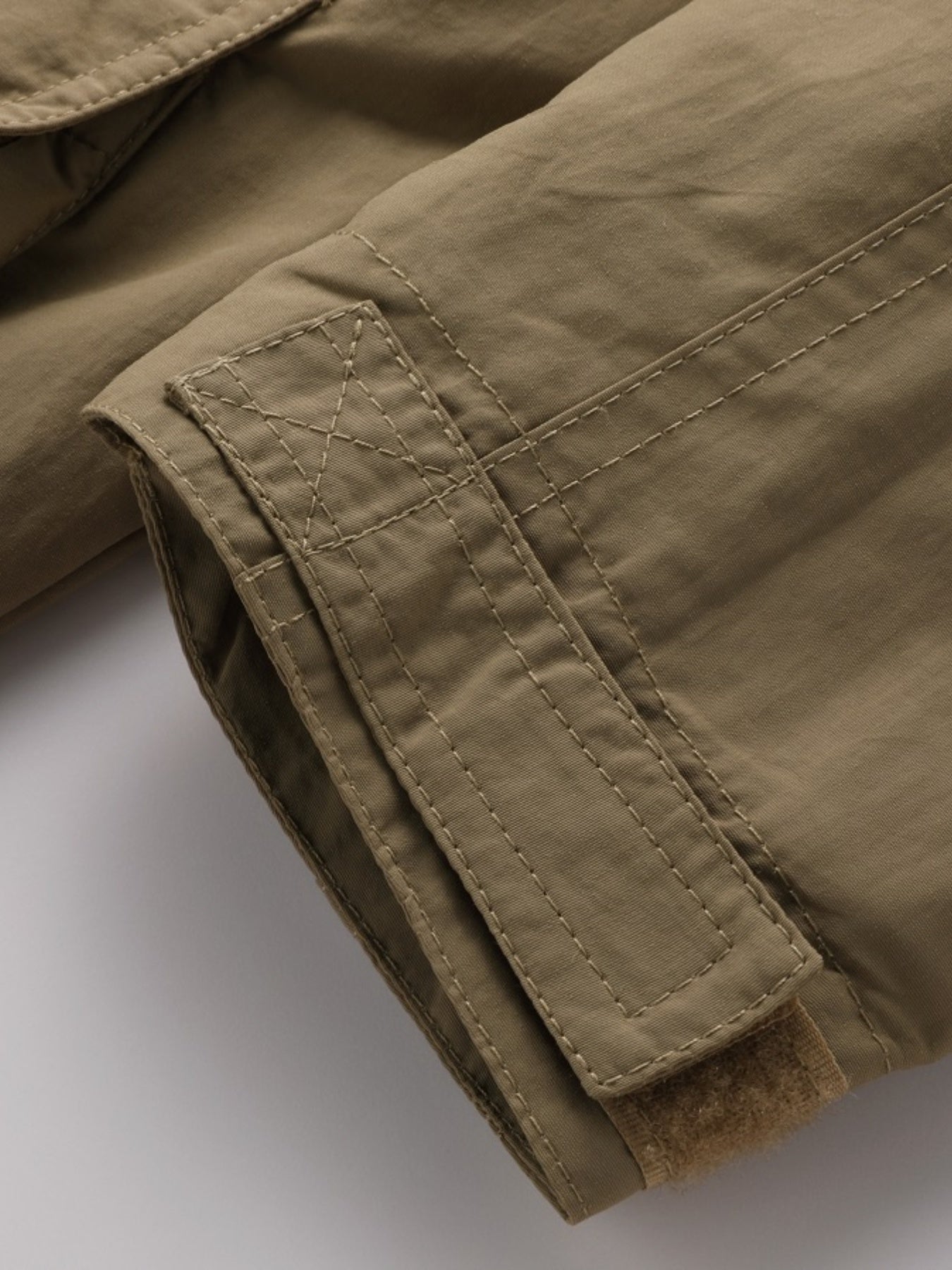 Men's Outdoor Waterproof Windbreaker Jacket
