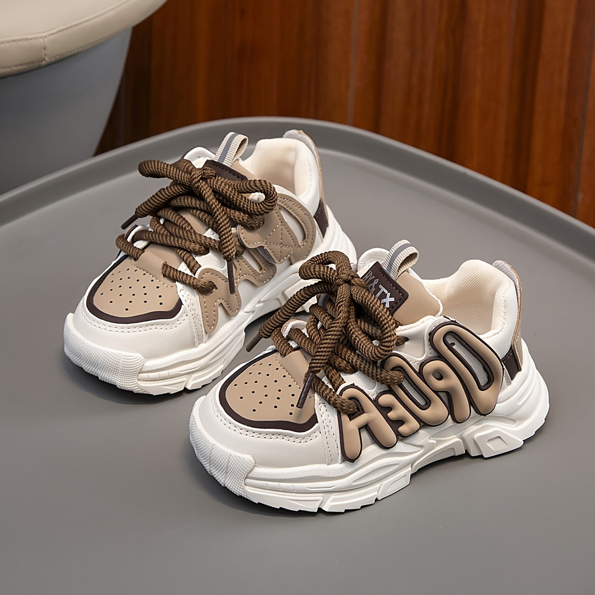 Girls' Casual Low Top Sneakers Non-slip Running Shoes