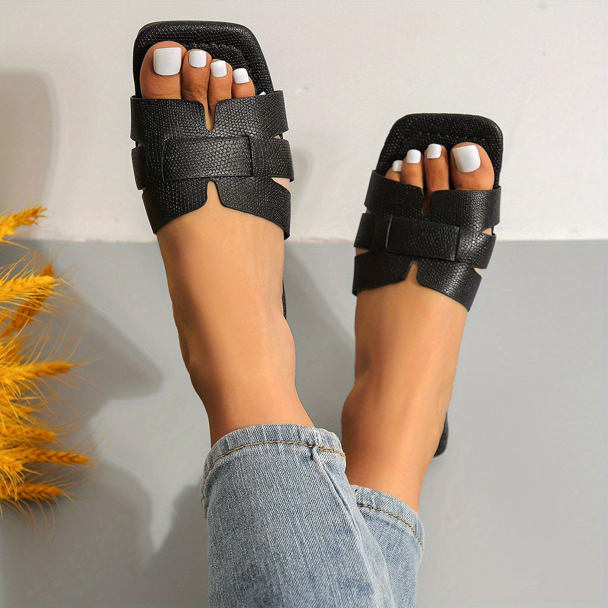 Women's Flat Slide Sandals Square Open Toe Slip On Shoes Stylish Outside Wear