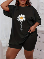 Women's Plus Daisy Print Lounge Set Short Sleeve Tee & Shorts Two Piece Set