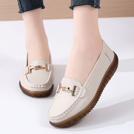 Women's Metal Decor Flat Loafers Soft Slip On Casual Walking Shoes