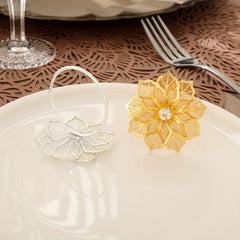 6pcs Farmhouse Style Flower Napkin Rings for Table Decoration
