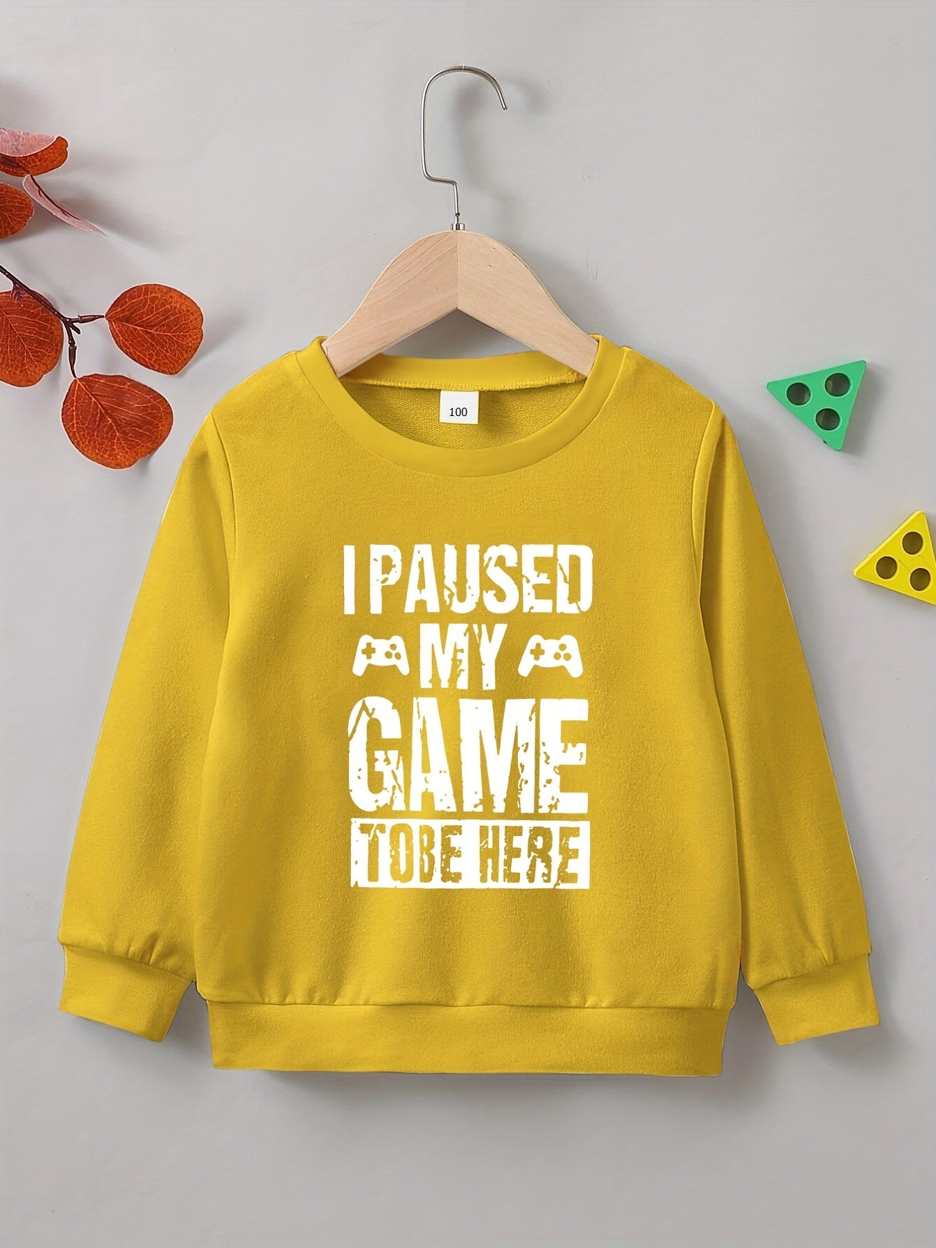 PAUSED MY GAME TO BE HERE Boys Sweatshirt