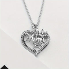 Heart & Flower Necklace Inlaid MOM Letter Pattern Neck Chain