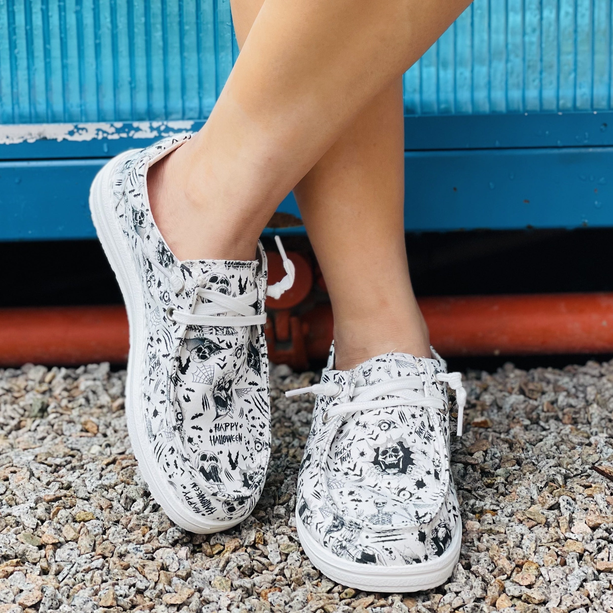Skull Pattern Flat Shoes Slip On Canvas Casual Hallow